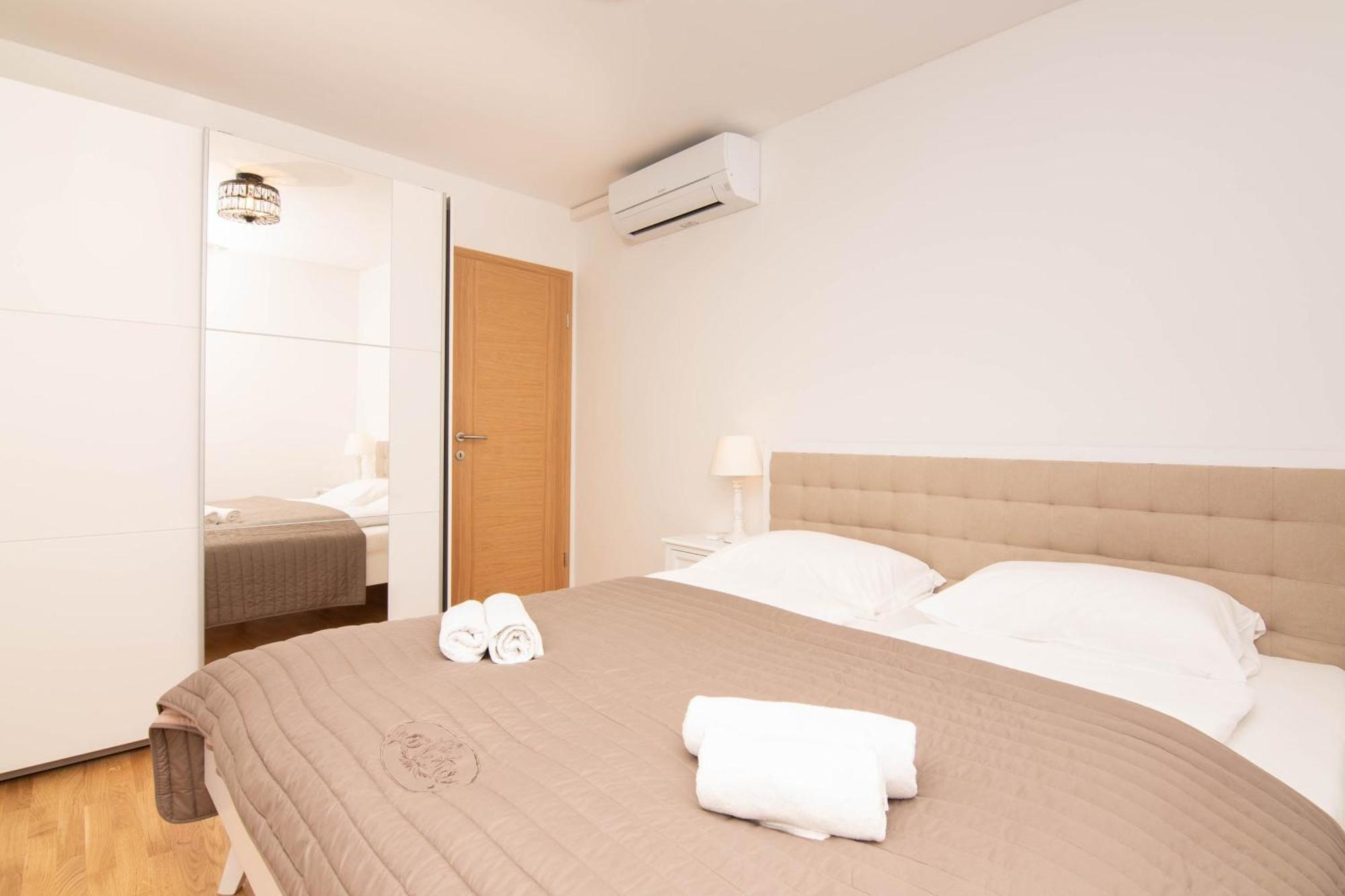 Apartment Leonel By Locap Group
