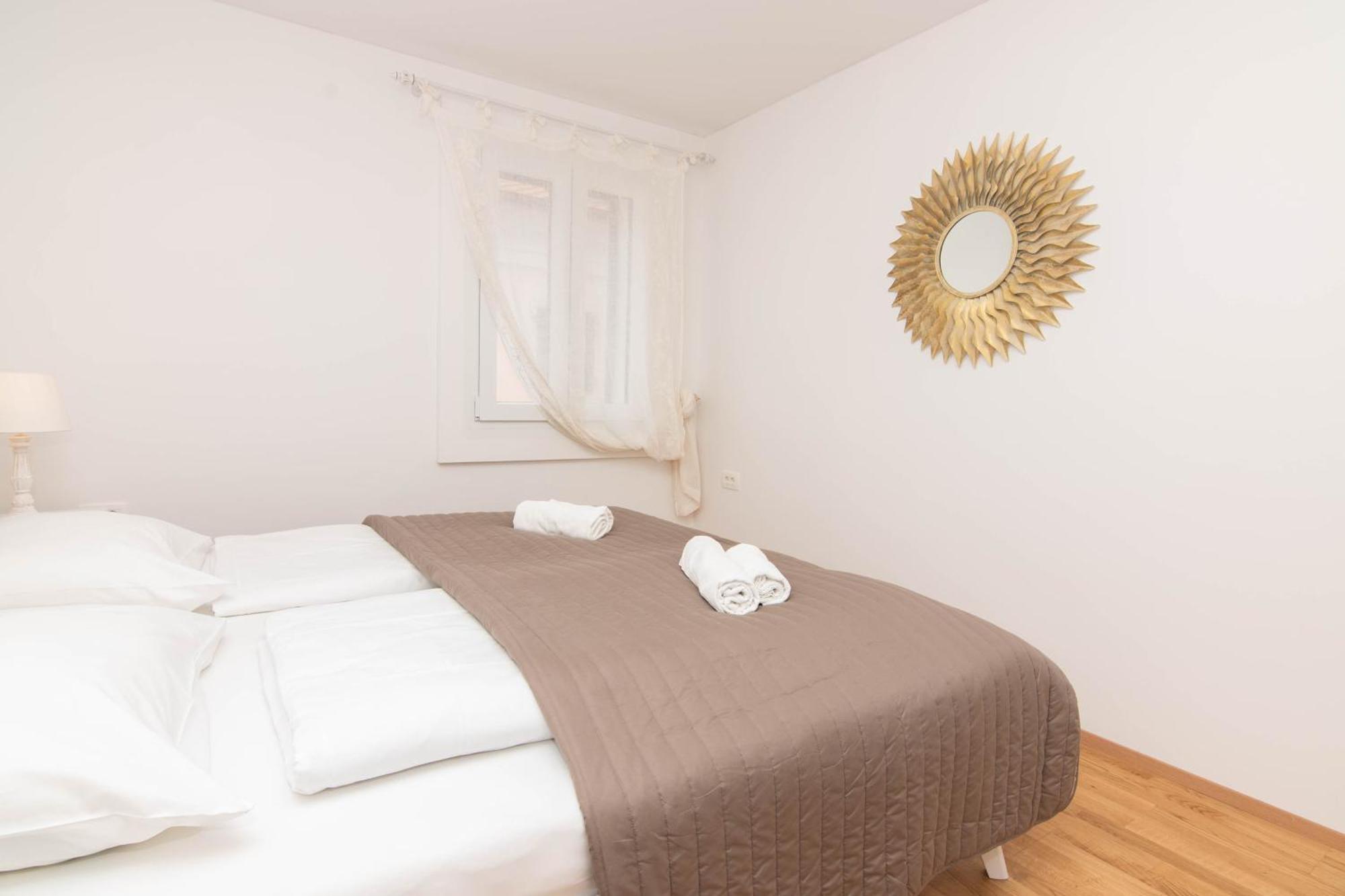 Apartment Leonel By Locap Group
