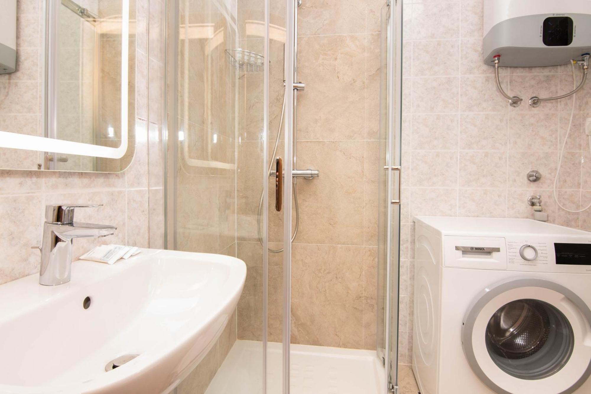 Apartment Leonel By Locap Group